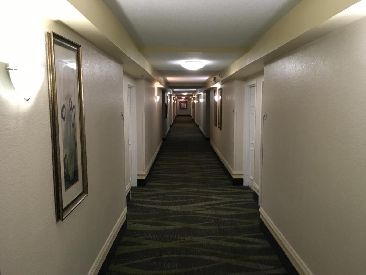 Quality Inn & Suites Winter Park Village Area Orlando Exterior photo
